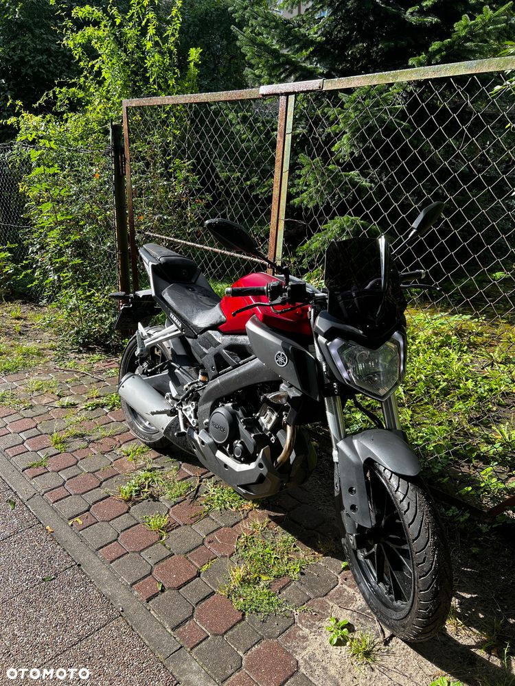 Yamaha MT - 4