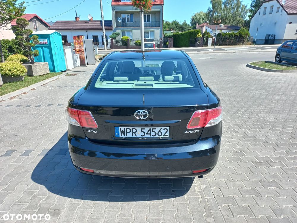 Toyota Avensis 2.0 Sol plus - 6