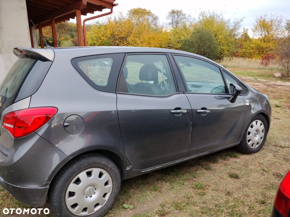 Opel Meriva 2010 photo 4