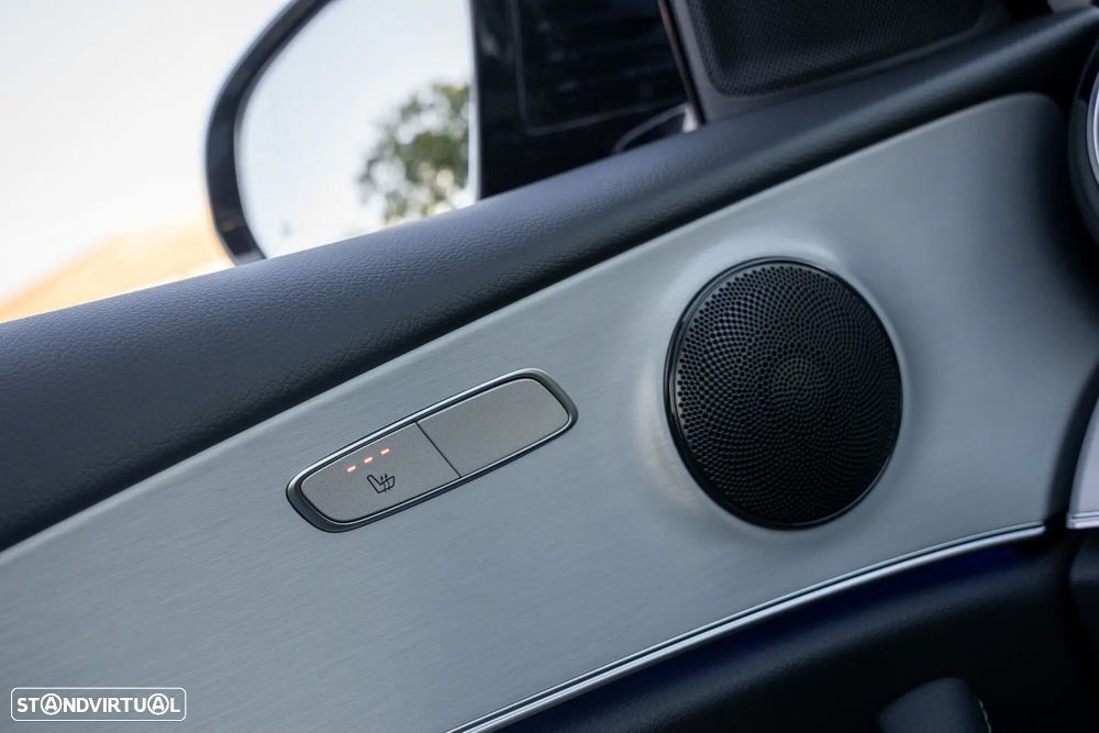 Mercedes-Benz E 300 de Avantgarde 4Matic - 19