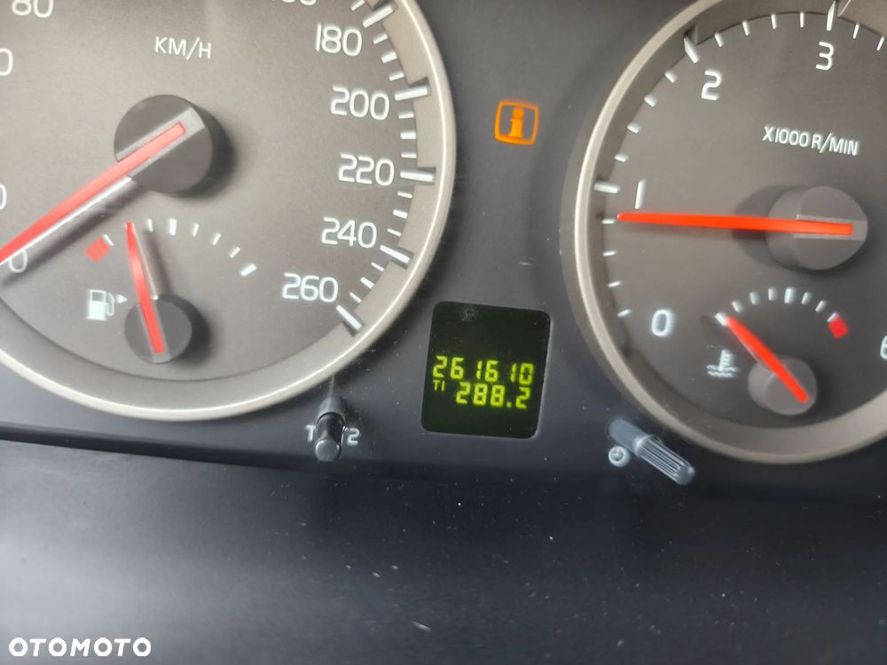 Volvo C30 1.6D - 10