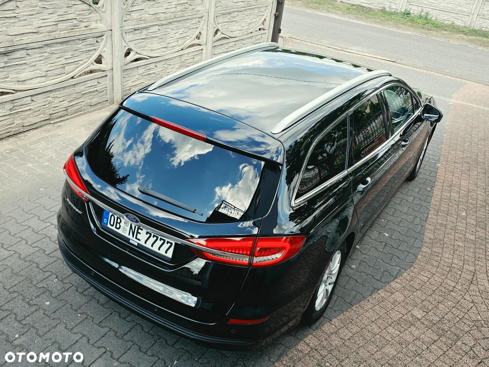 Ford Mondeo 2.0 TDCi Trend PowerShift - 17
