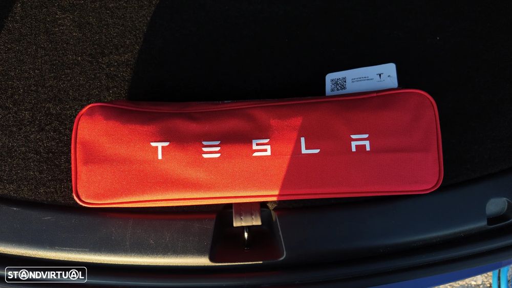Tesla Model Y RWD - 21