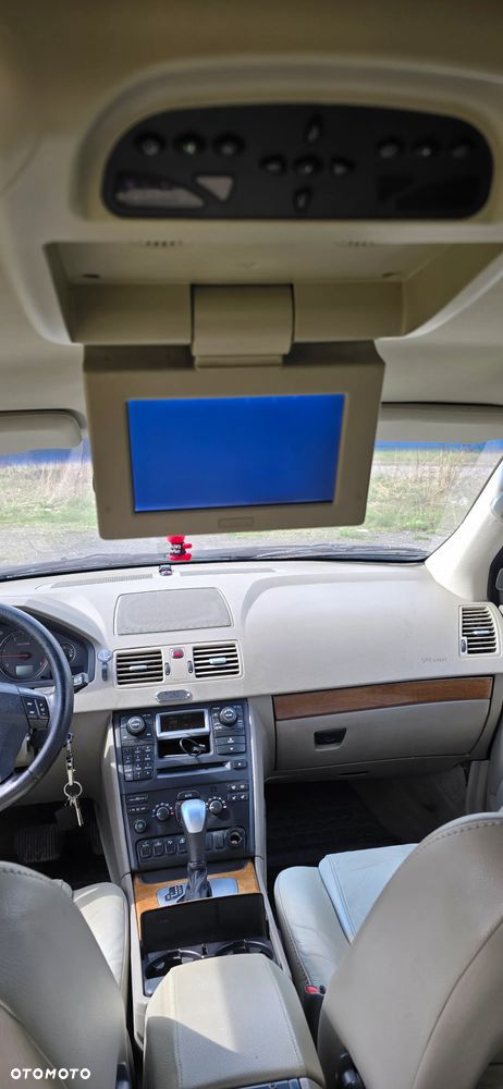 Volvo XC 90 2.4 D5 - 12