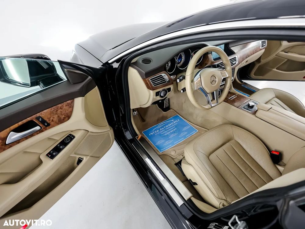 Mercedes-Benz CLS 350 d 4MATIC Aut - 13