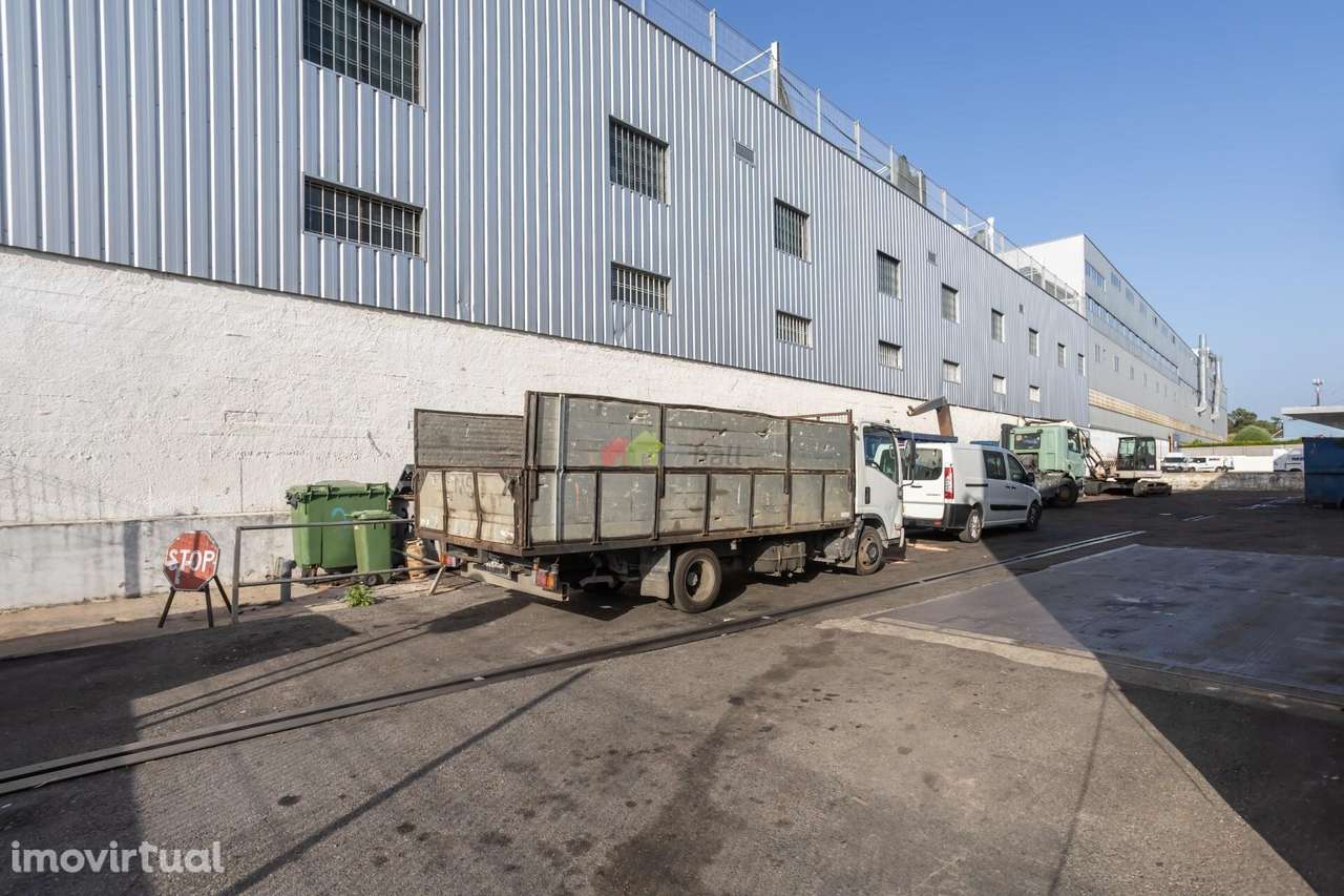 Armazém Industrial em  Corroios - Grande imagem: 5/34