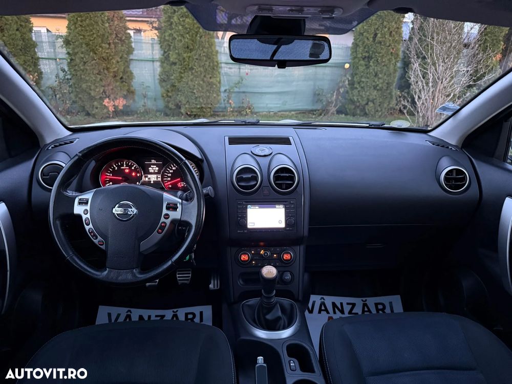 Nissan Qashqai 2.0 dCi DPF 4x4 tekna - 5