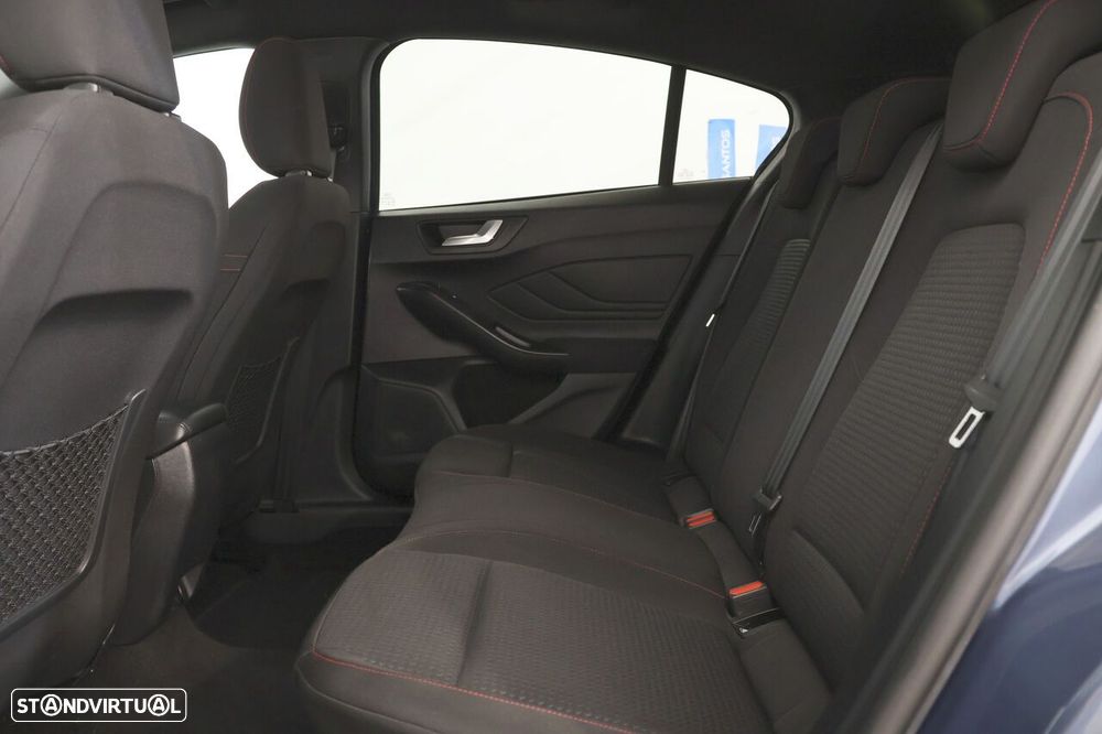 Ford Focus - 15