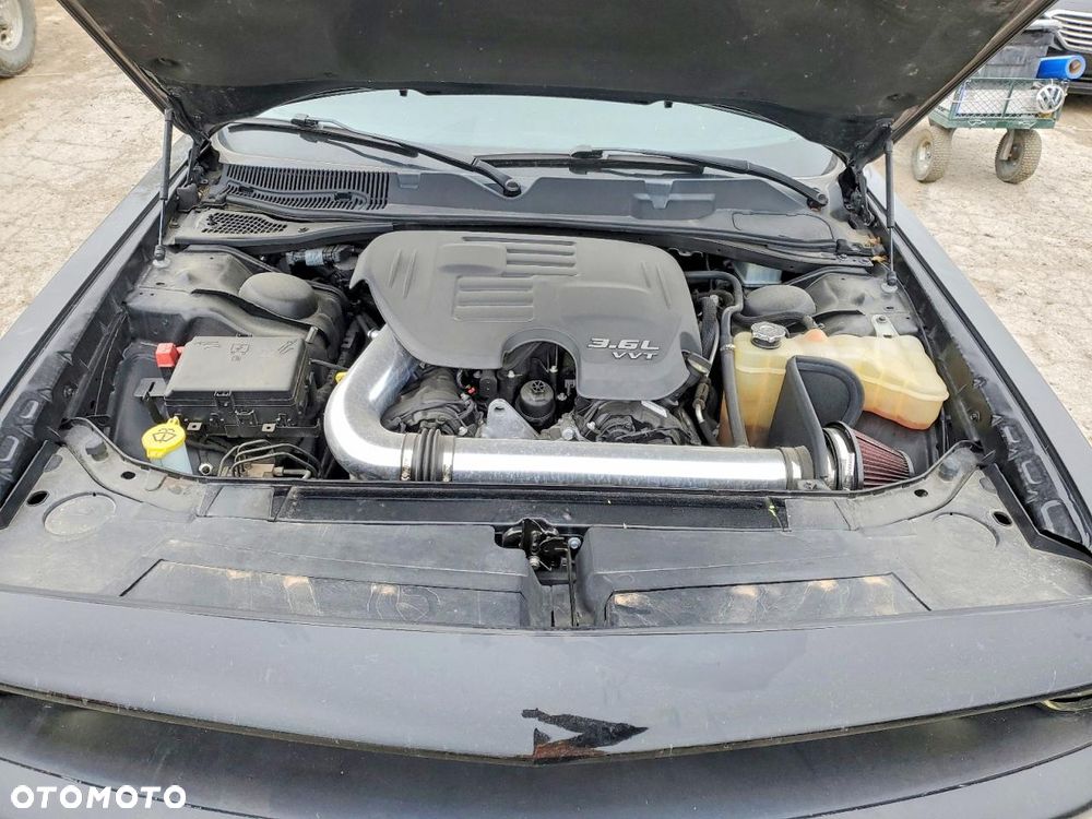 Dodge Challenger 3.6 GT AWD - 13