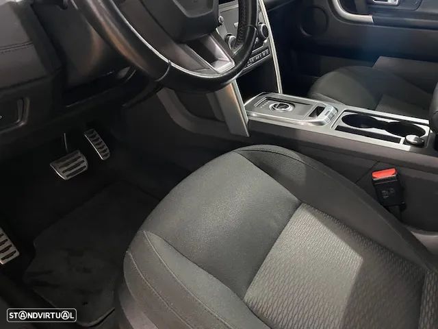 Land Rover Discovery Sport 2.0 TD4 HSE Auto - 14
