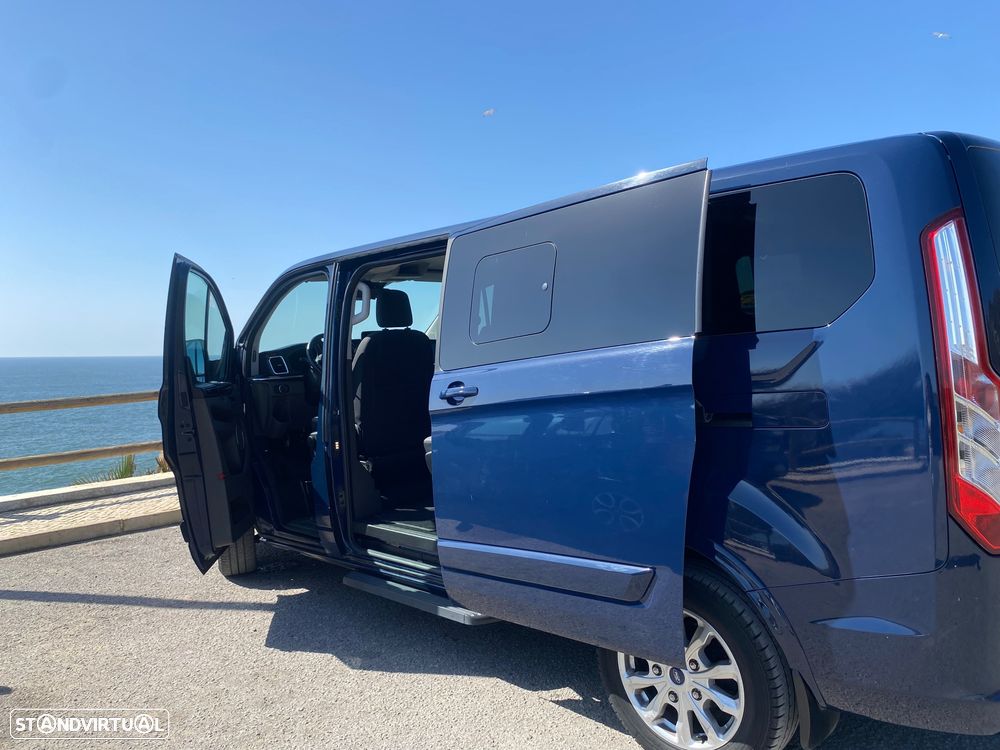 Ford Tourneo Custom Grand 2.0 TDCi Titanium Aut. - 2