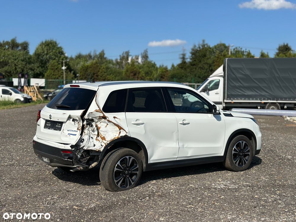 Suzuki Vitara - 16