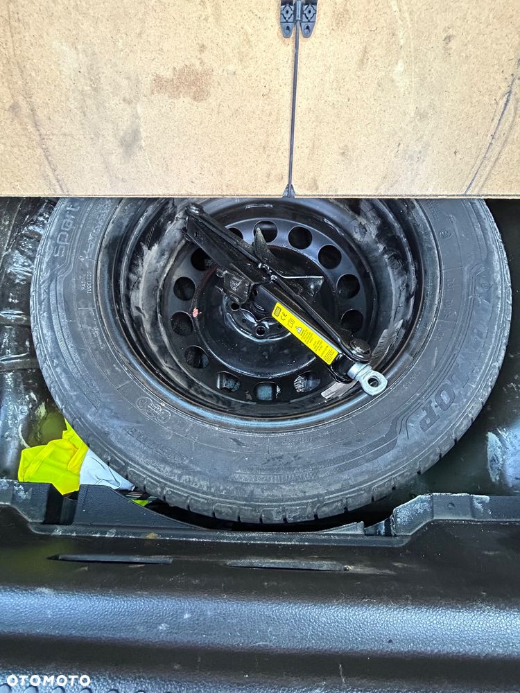 Skoda Octavia 1.6 TDI Ambition DSG - 24