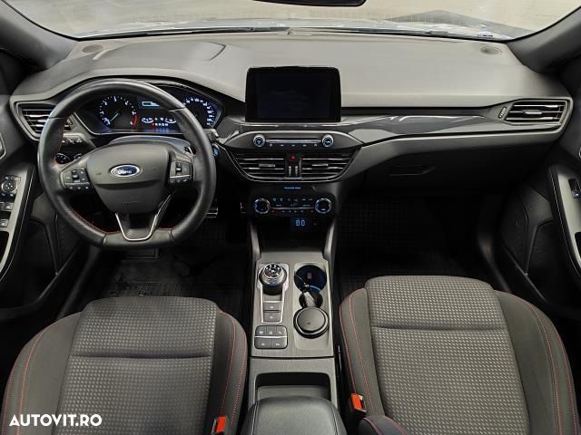 Ford Focus - 7