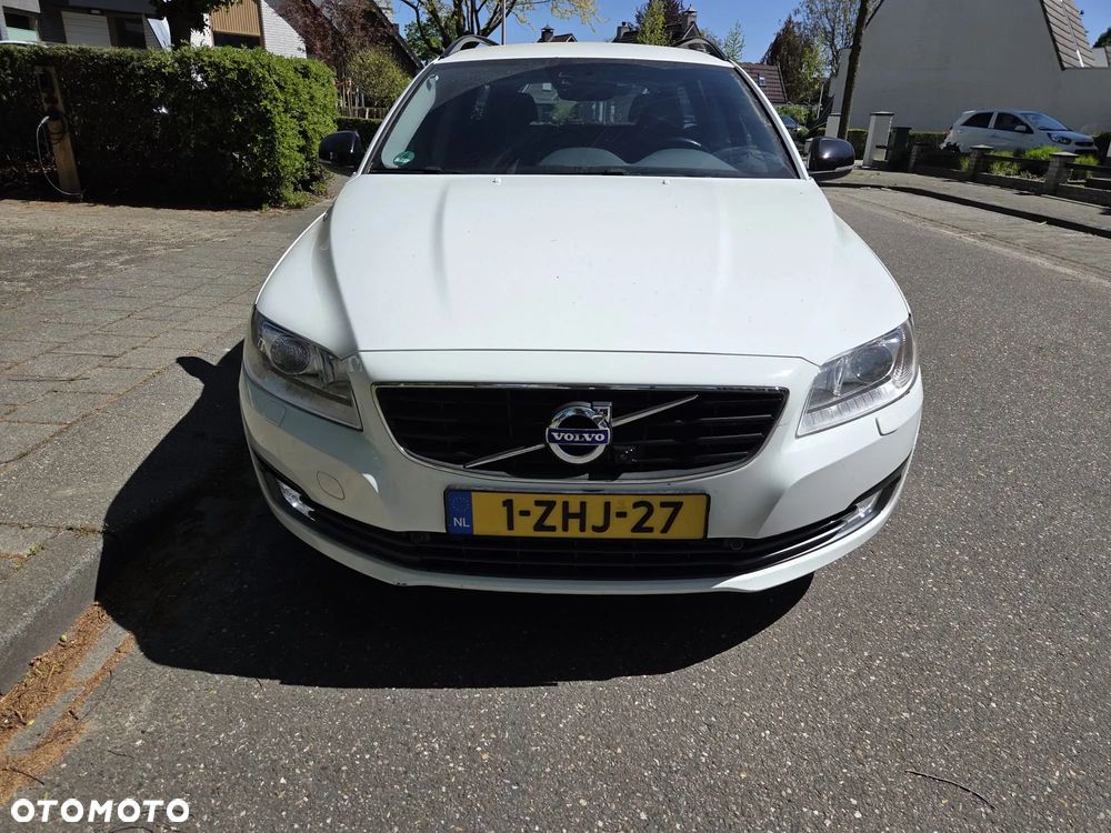 Volvo V70 T4 Momentum - 38