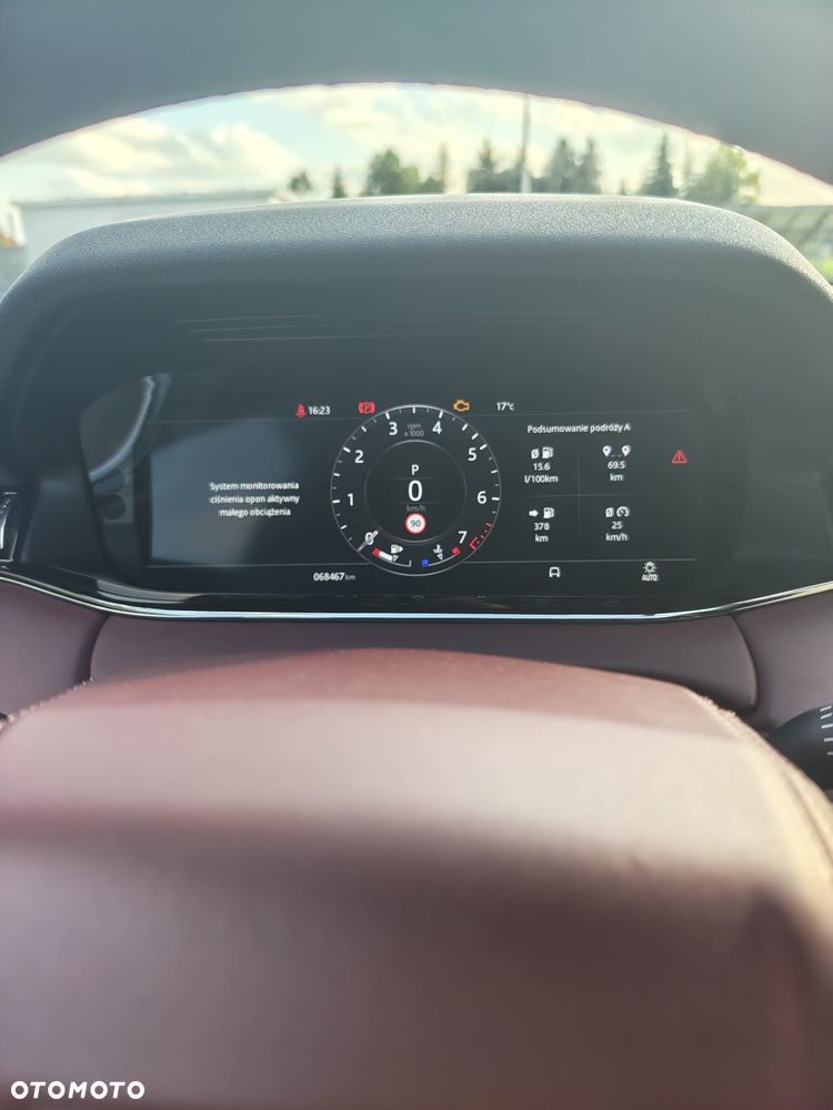 Land Rover Range Rover Evoque - 19
