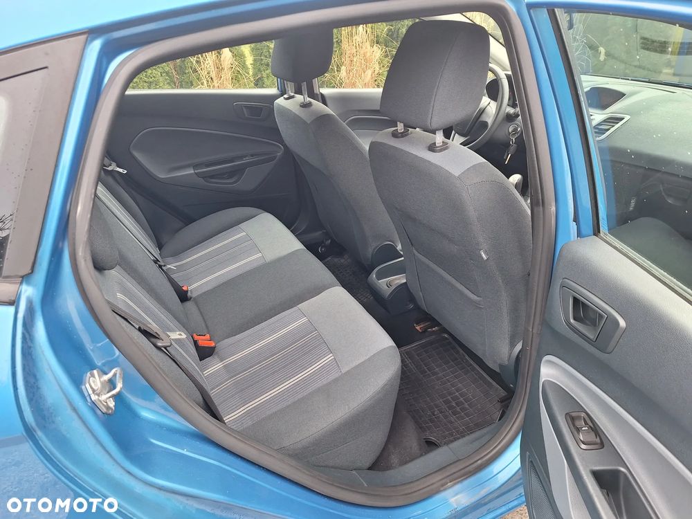 Ford Fiesta - 11