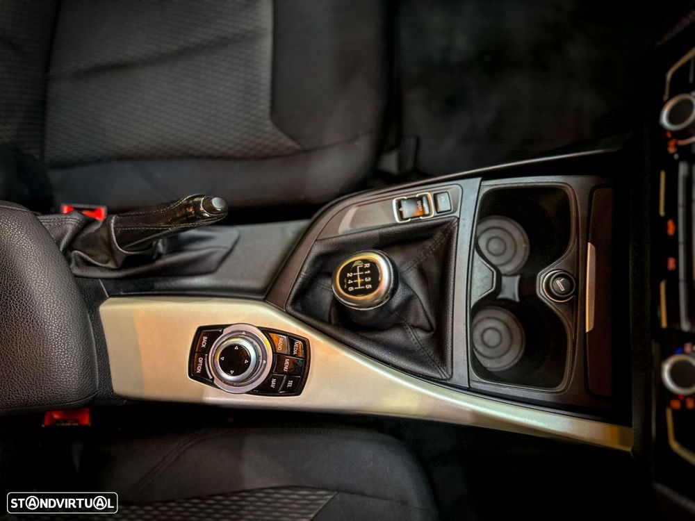 BMW 116 d EfficientDynamics - 22