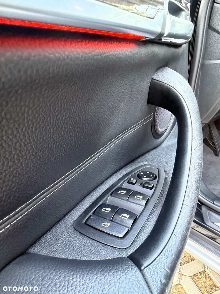 BMW X1 - 25