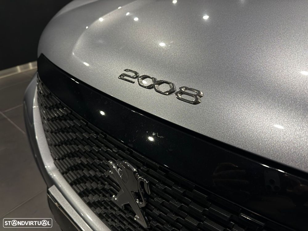 Peugeot 2008 1.2 PureTech Active Pack - 10