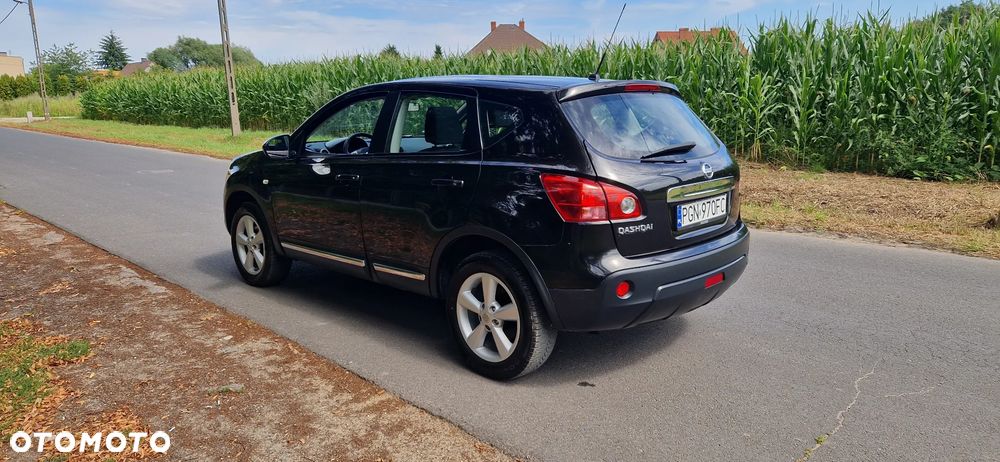Nissan Qashqai 1.6 visia - 10