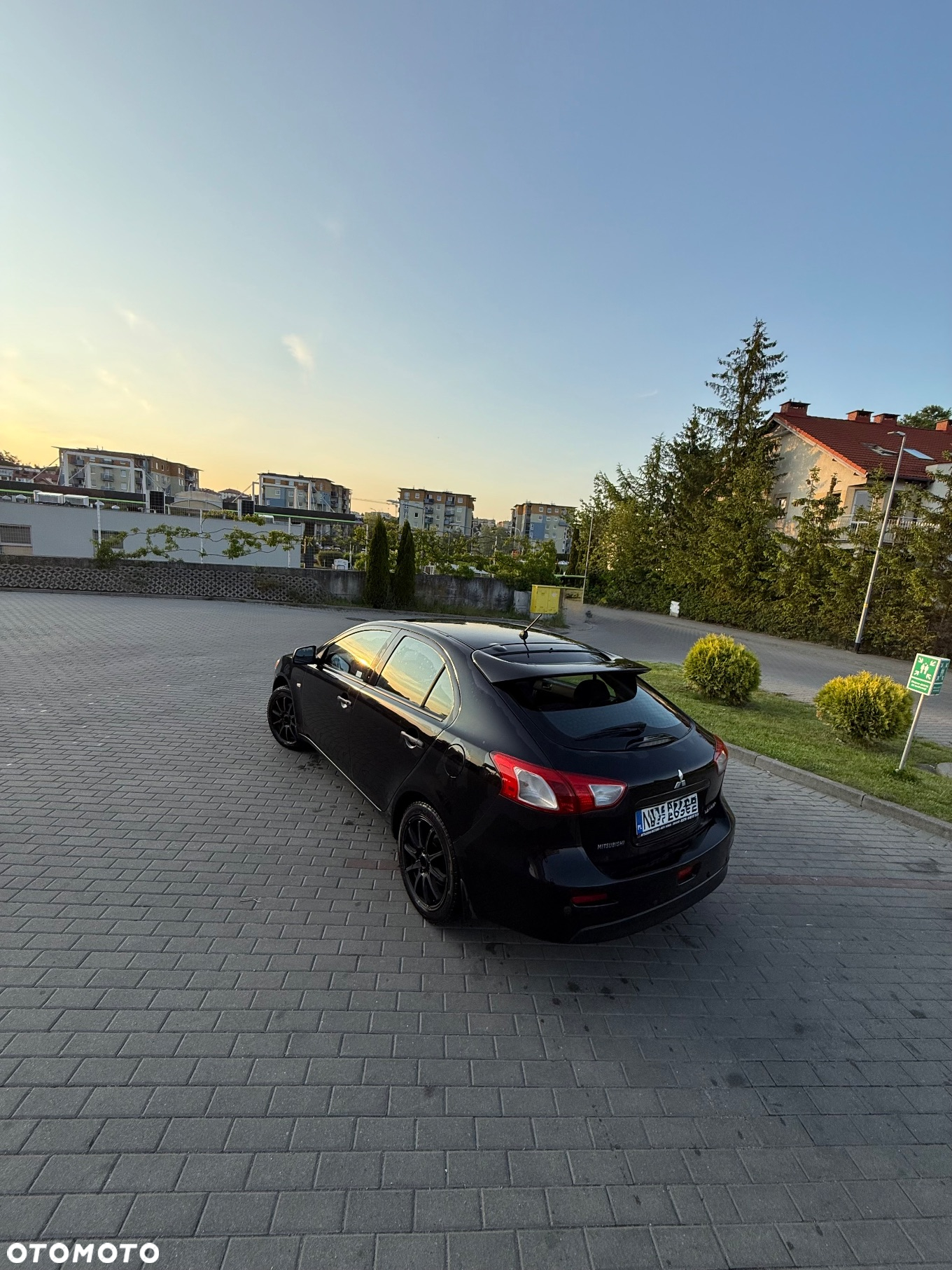 Mitsubishi Lancer 1.8 Intense - 4