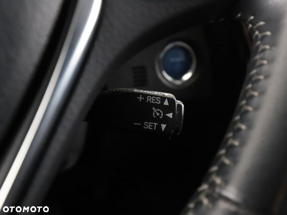 Toyota Auris 1.8 VVT-i Hybrid Automatik Touring Sports Edition-S - 29