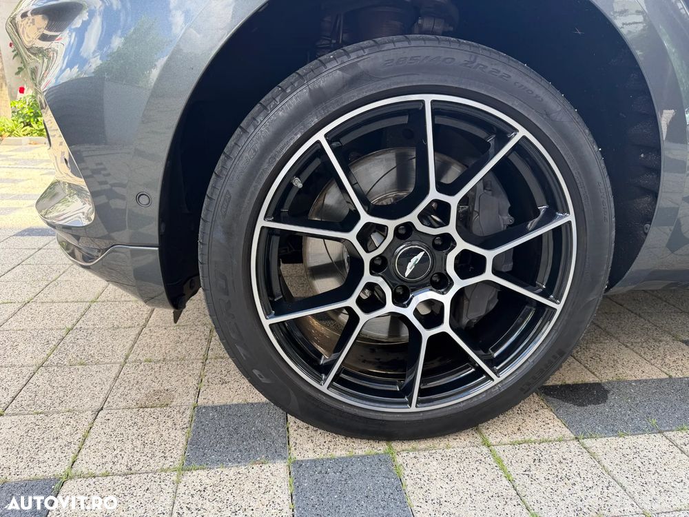 Aston Martin DBX Standard - 19