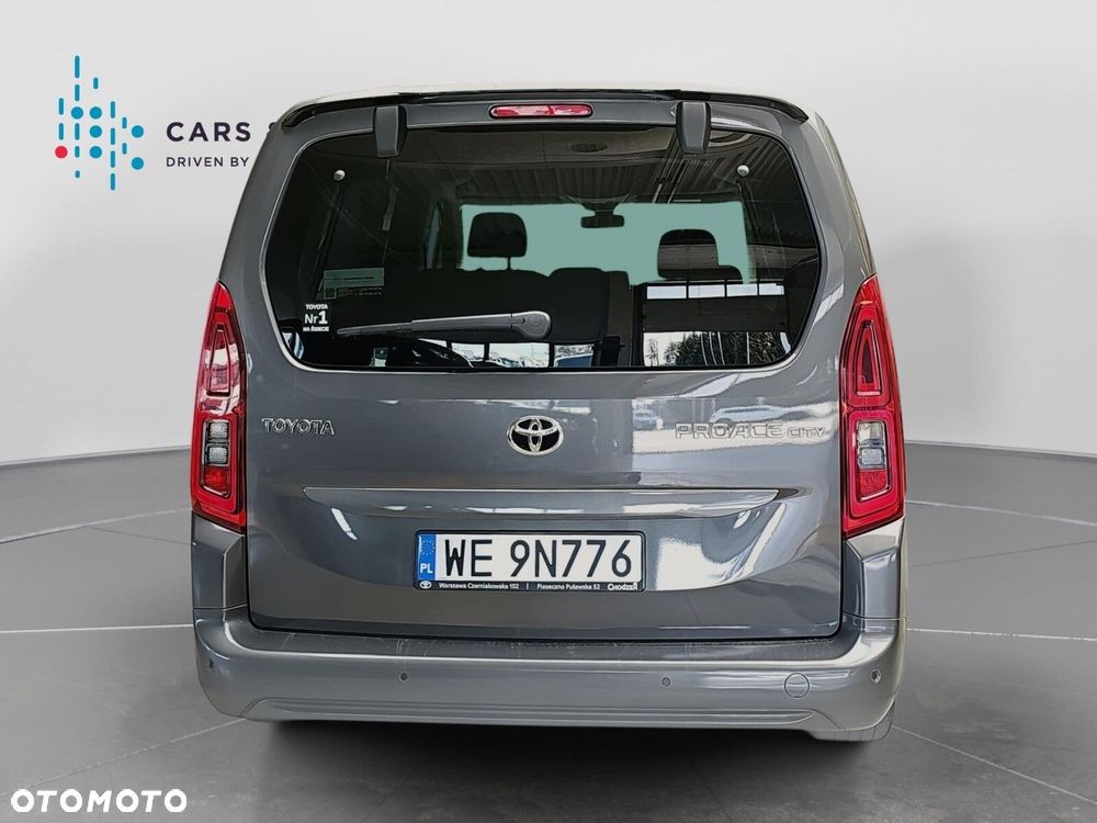 Toyota Proace City Verso Long 1.5 D-4D Business - 22