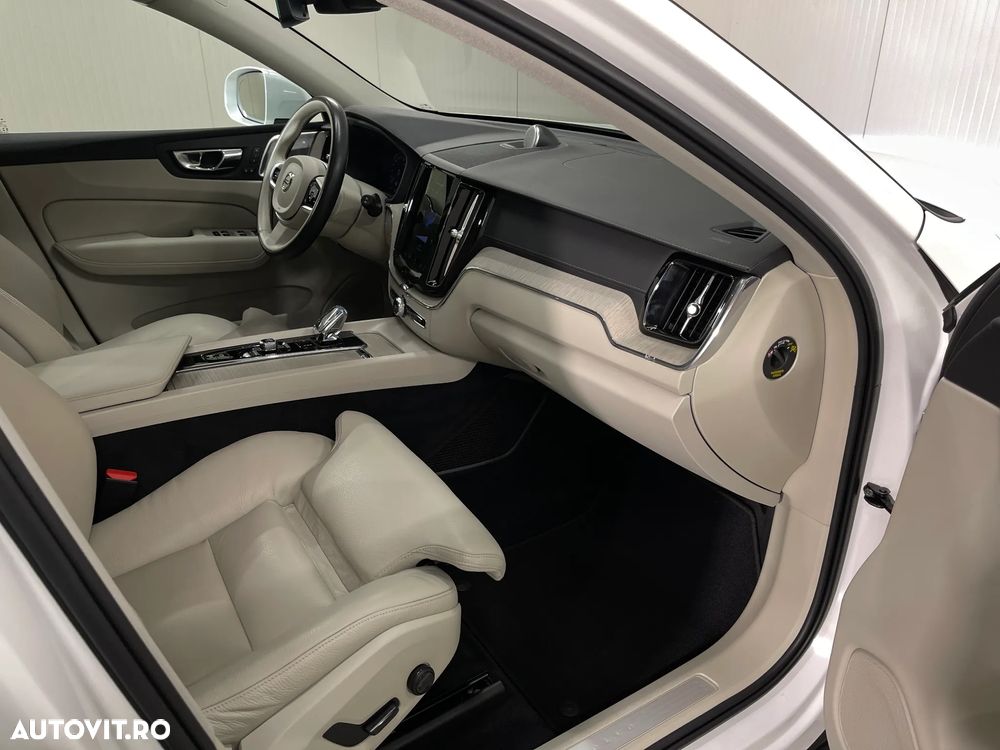 Volvo XC 60 B5 D AWD Geartronic Inscription - 9