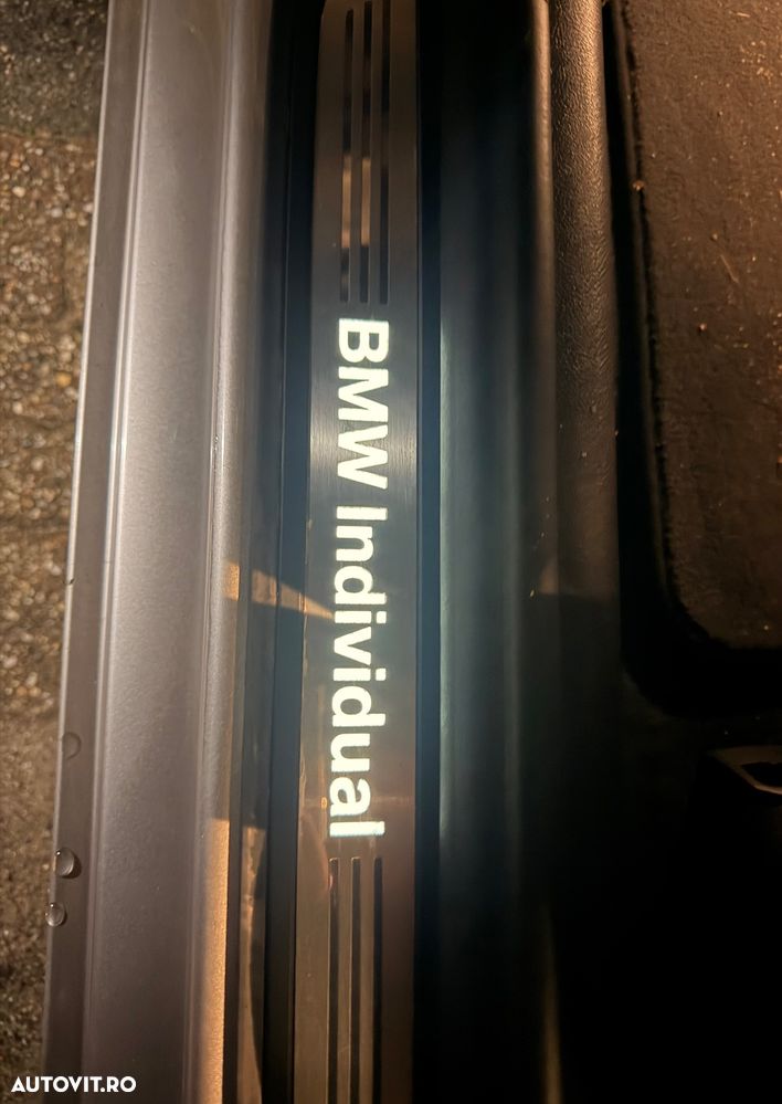 BMW Seria 5 520i AT - 16