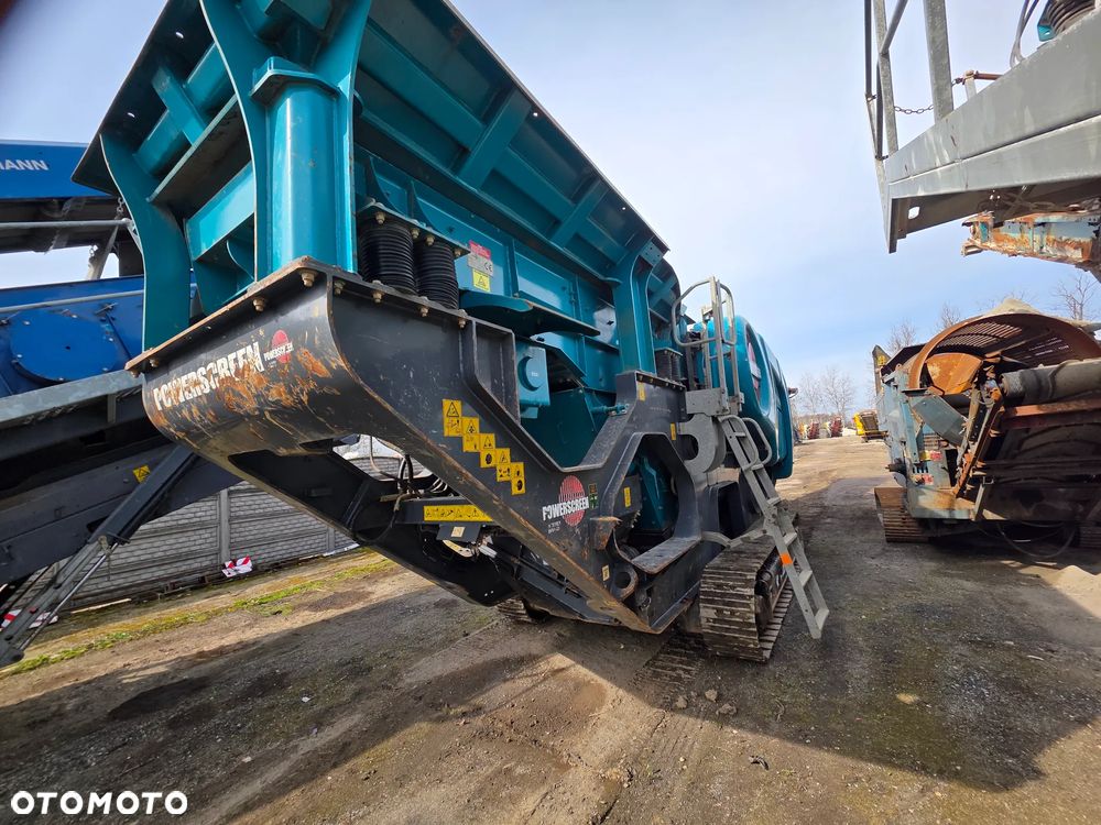 Powerscreen Premiertrak 330 - 6