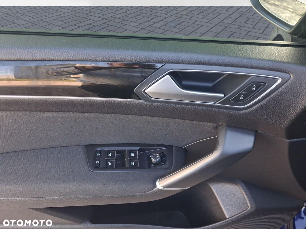 Volkswagen Touran 1.5 TSI EVO Highline DSG - 10