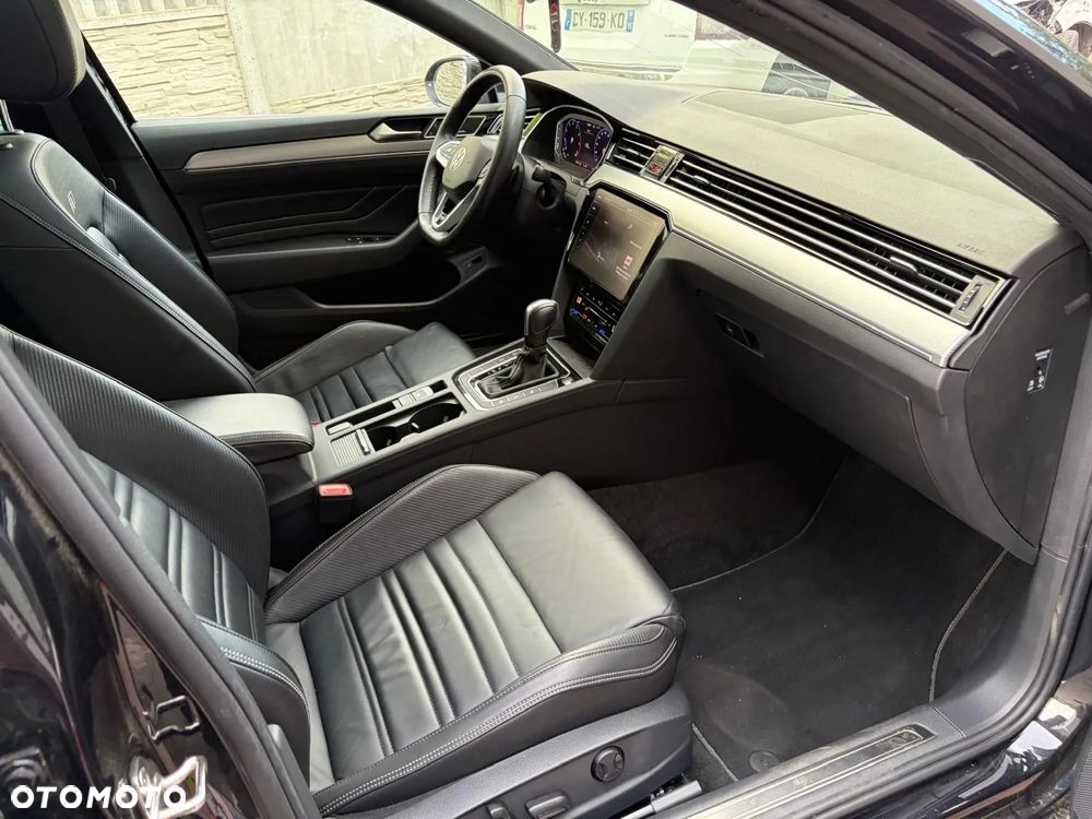 Volkswagen Passat 2.0 TSI 4Mot Elegance DSG - 17