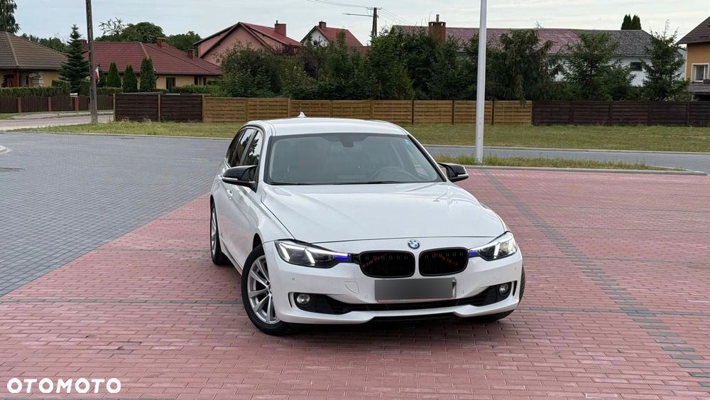 BMW Seria 3 325d - 2