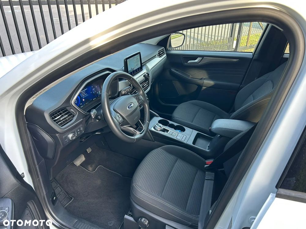 Ford Kuga 2.5 Duratec FHEV ST-LINE - 3