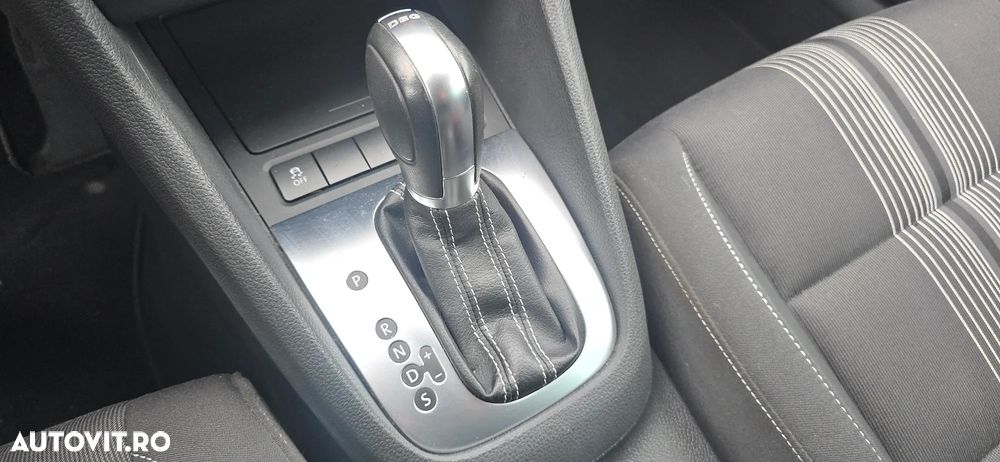 Volkswagen Golf 1.4 TSI DSG MATCH - 19