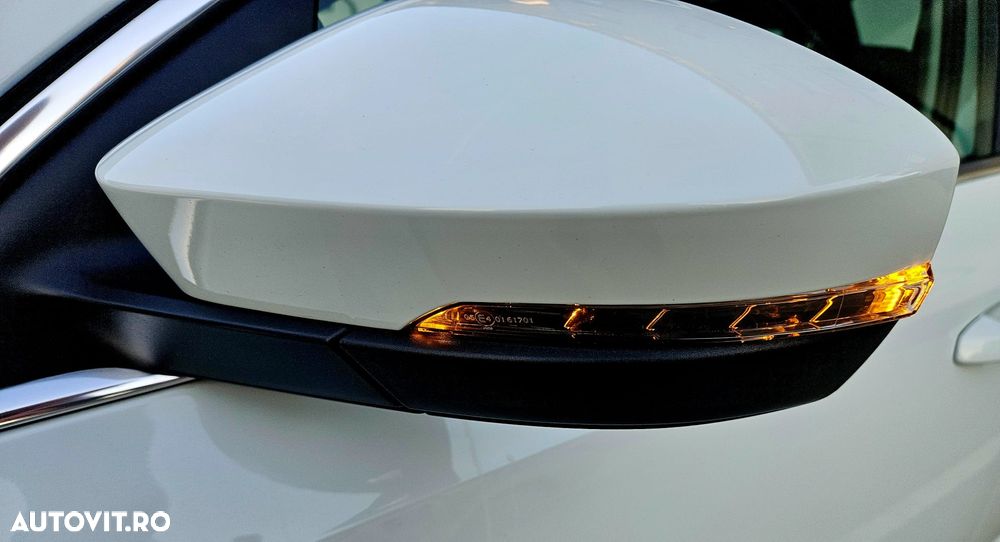 Skoda Octavia 1.6 TDI DSG Style - 25