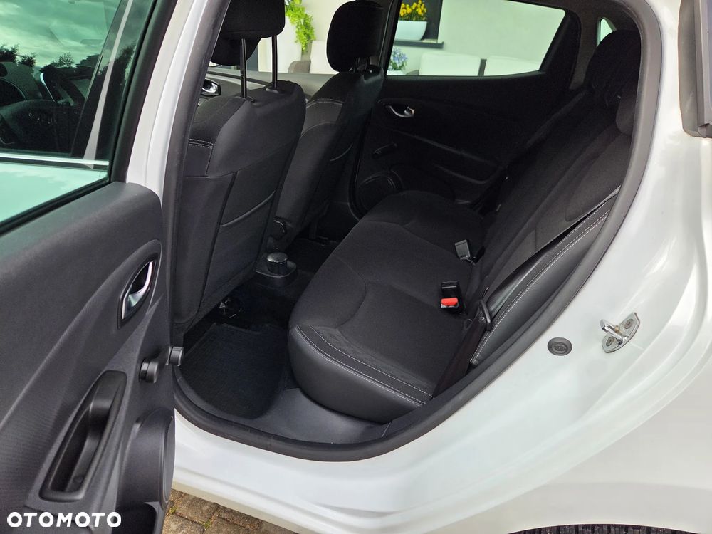 Renault Clio 0.9 TCe Limited - 17