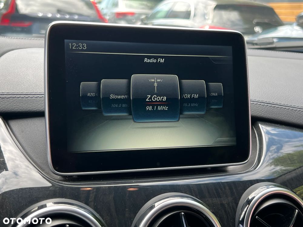 Mercedes-Benz Klasa B 250 4Matic 7G-DCT Edition - 31