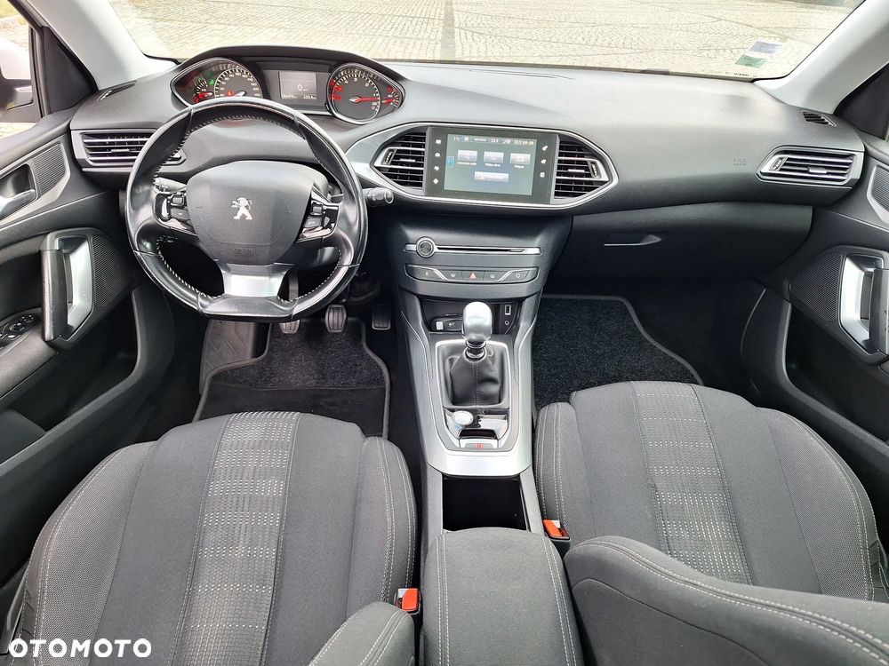 Peugeot 308 BlueHDi 150 Stop & Start Allure - 4