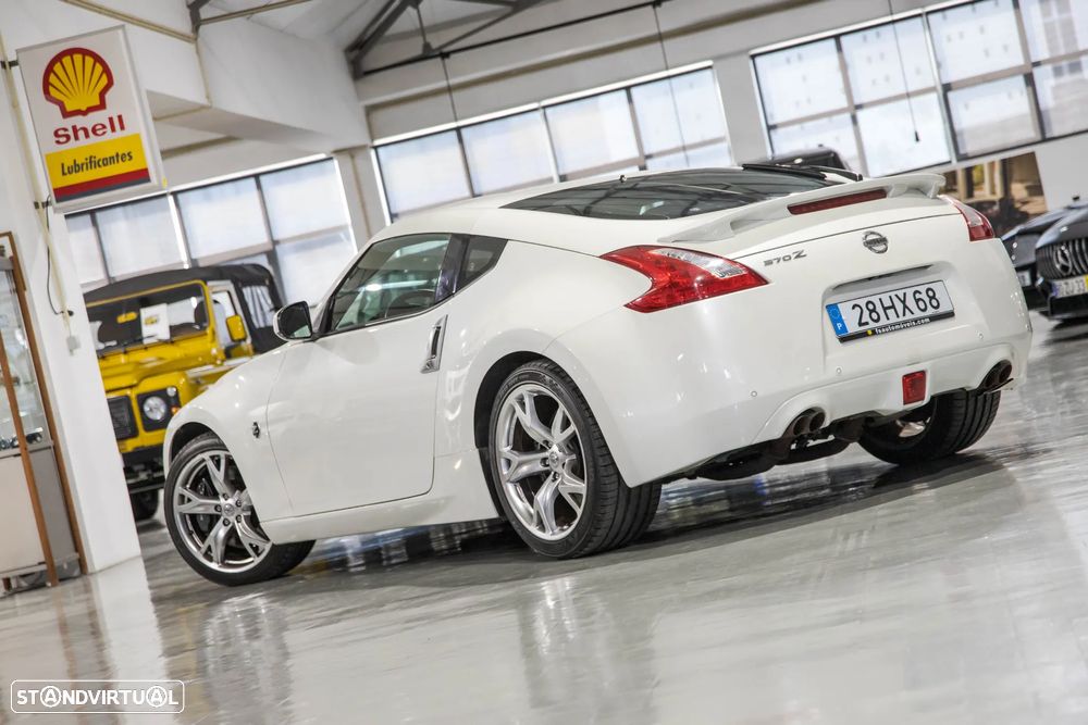 Nissan 370 Z Standard - 7