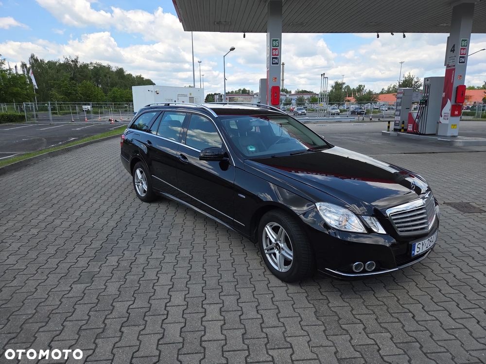 Mercedes-Benz Klasa E - 9