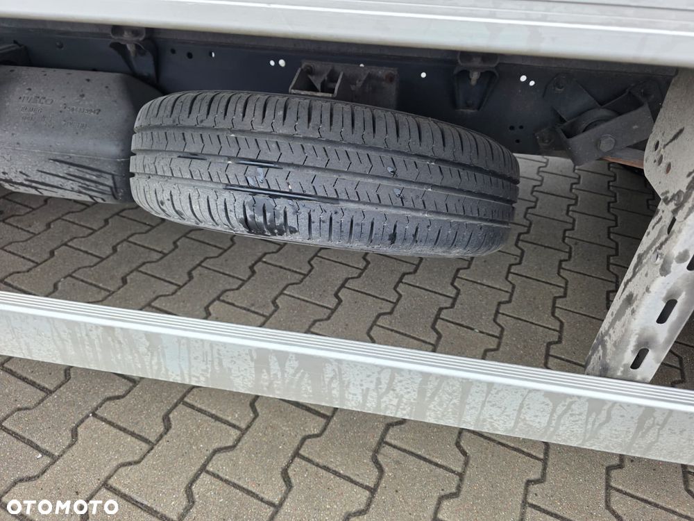 Iveco 50C18 Chłodnia Izoterma Winda 1000 kg ! 8EP + Zasilanie 230V Krajowy ! - 19