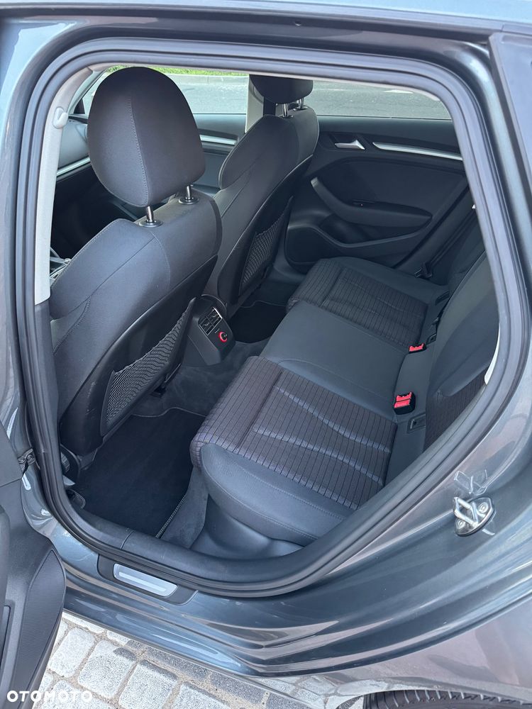 Audi A3 Sportback 2.0 TDI sport - 12
