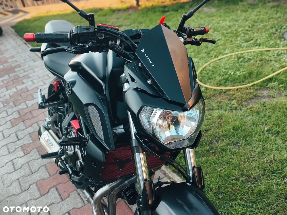 Yamaha MT - 11
