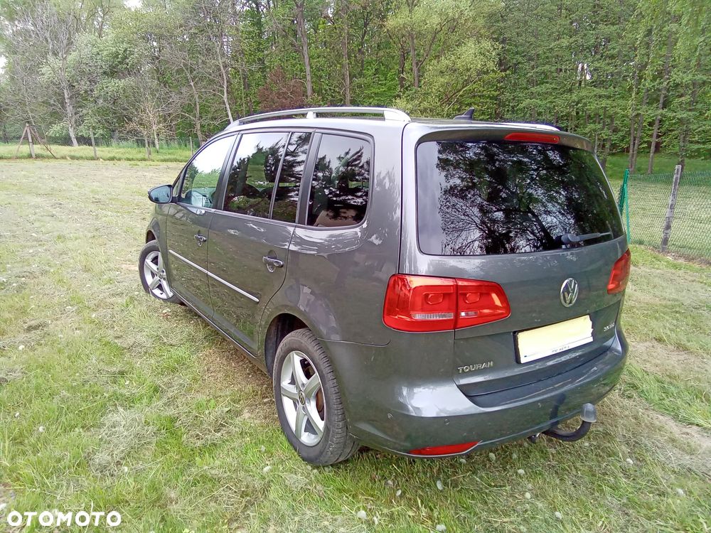 Volkswagen Touran 2.0 TDI DPF Comfortline - 3
