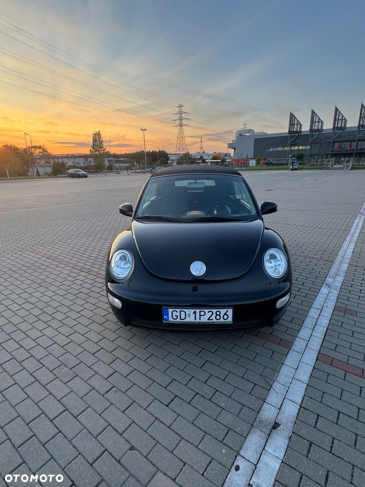 Volkswagen New Beetle 2003 photo 2