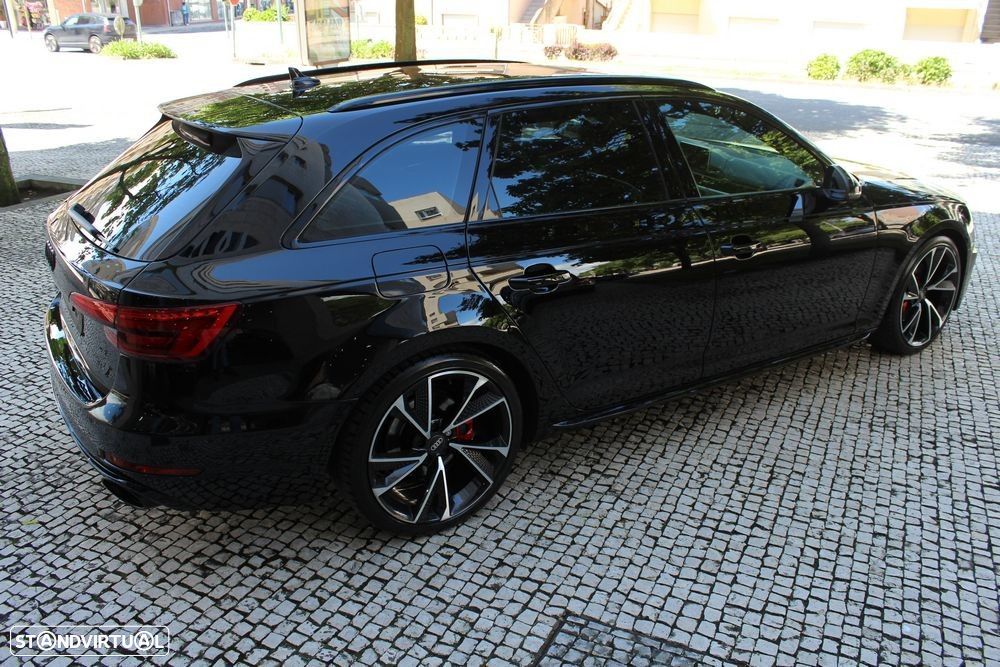 Audi A4 Avant 2.0 TDI S-line S tronic - 12