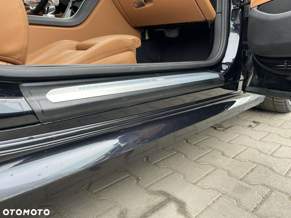 BMW Seria 8 840d xDrive mHEV - 6